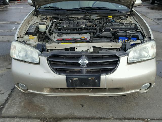 JN1CA31D11T632182 - 2001 NISSAN MAXIMA GXE GOLD photo 7