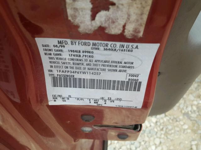 1FAFP34P6YW114257 - 2000 FORD FOCUS SE MAROON photo 10