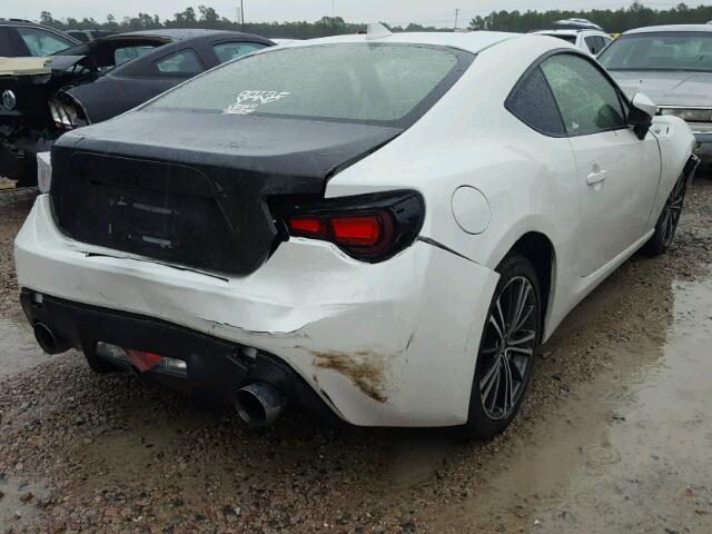 JF1ZNAA10G9703745 - 2016 TOYOTA SCION FR-S 白色 照片 4