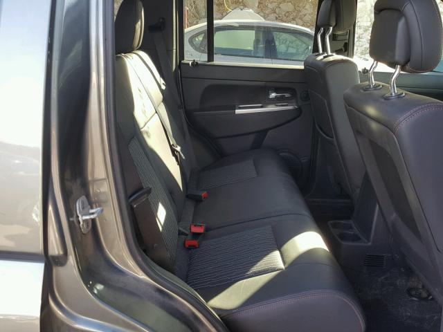 1C4PJMAK0CW123916 - 2012 JEEP LIBERTY SP GRAY photo 6