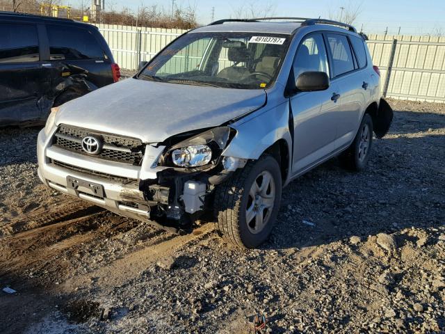 2T3ZF33V69W011432 - 2009 TOYOTA RAV4 SILVER photo 2