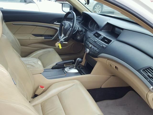 1HGCS22898A012662 - 2008 HONDA ACCORD EXL WHITE photo 5