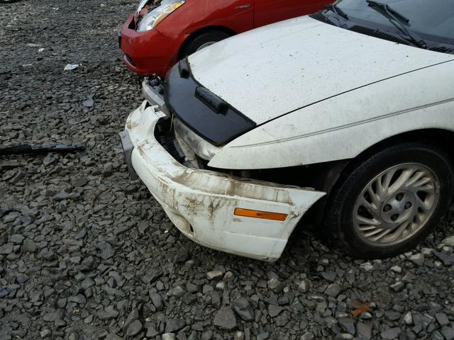 1G8ZK8279WZ236722 - 1998 SATURN SW2 WHITE photo 9