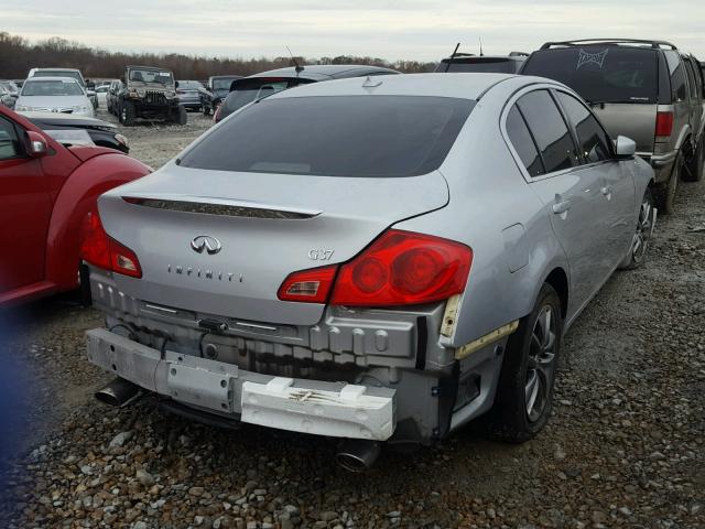 JNKCV61E39M305752 - 2009 INFINITI G37 BASE SILVER photo 4