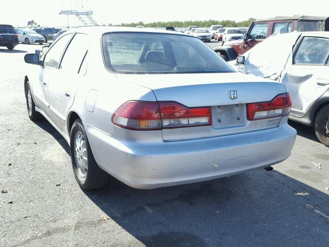 JHMCG567X2C027376 - 2002 HONDA ACCORD SE SILVER photo 3