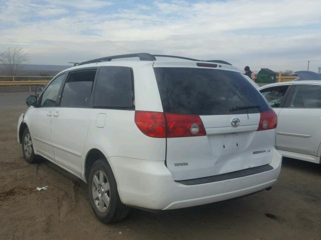 5TDZK23C87S004260 - 2007 TOYOTA SIENNA CE WHITE photo 3