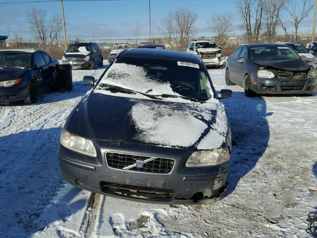 YV1RS592952479186 - 2005 VOLVO S60 2.5T GRAY photo 9