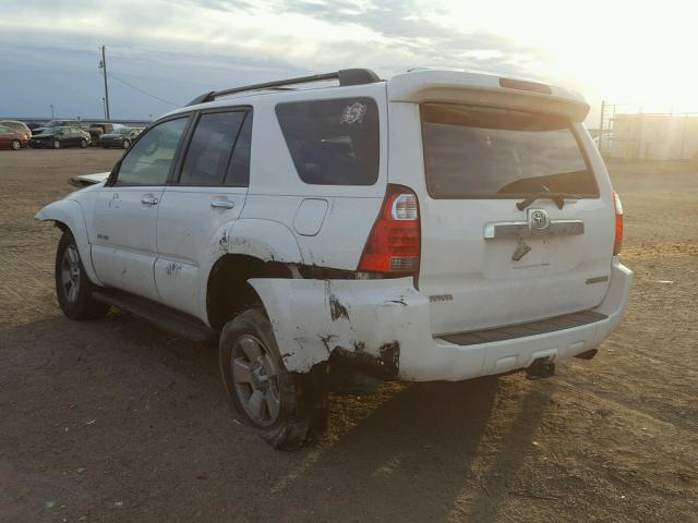 JTEBU14R368054474 - 2006 TOYOTA 4RUNNER SR WHITE photo 3