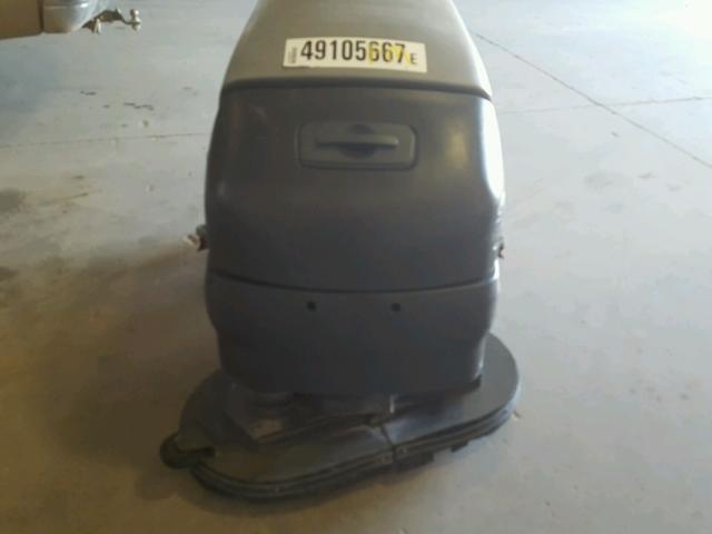 NOVN - 2000 NORT SCRUBBER GRAY photo 2