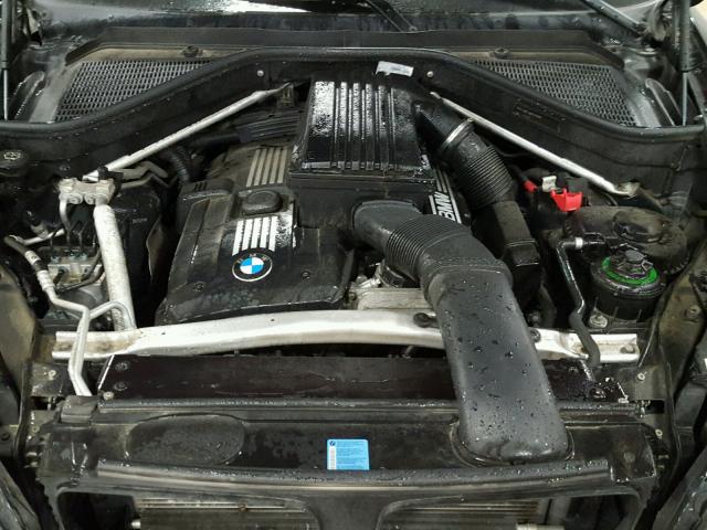 5UXFE4C53AL384624 - 2010 BMW X5 XDRIVE3 შავი ფოტო 7
