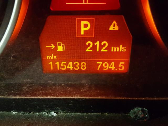 5UXFE4C53AL384624 - 2010 BMW X5 XDRIVE3 შავი ფოტო 8