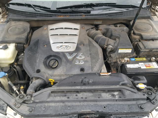 KMHFC46FX6A126403 - 2006 HYUNDAI AZERA SE GOLD photo 7