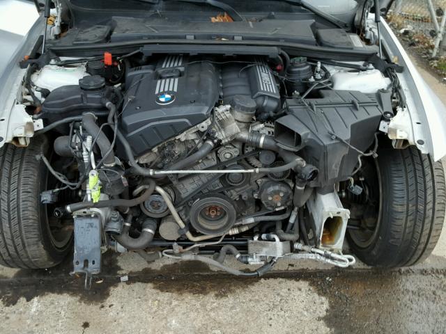 WBAPK5C57BA655828 - 2011 BMW 328 XI SUL SILVER photo 7