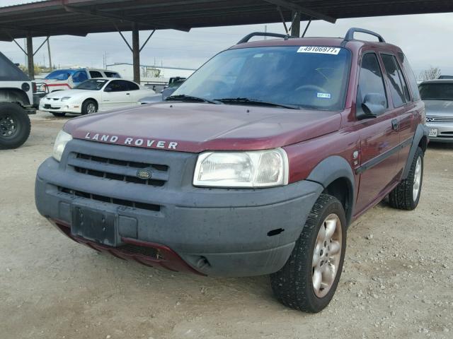 SALNY22253A270101 - 2003 LAND ROVER FREELANDER MAROON photo 2