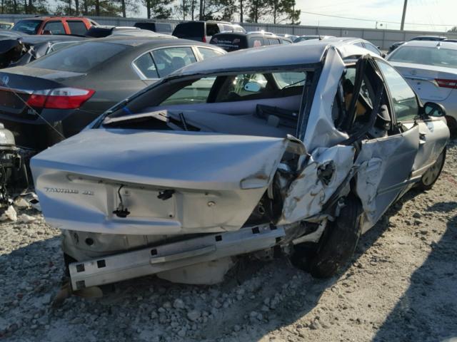 1FAFP53U65A262453 - 2005 FORD TAURUS SE SILVER photo 4