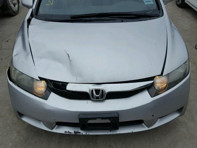 19XFA1F5XBE025109 - 2011 HONDA CIVIC LX SILVER photo 7