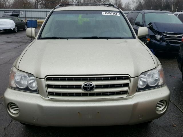 JTEGF21A630094028 - 2003 TOYOTA HIGHLANDER TAN photo 9