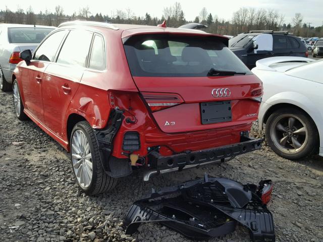 WAUTPBFFXHA147011 - 2017 AUDI A3 E-TRON RED photo 3