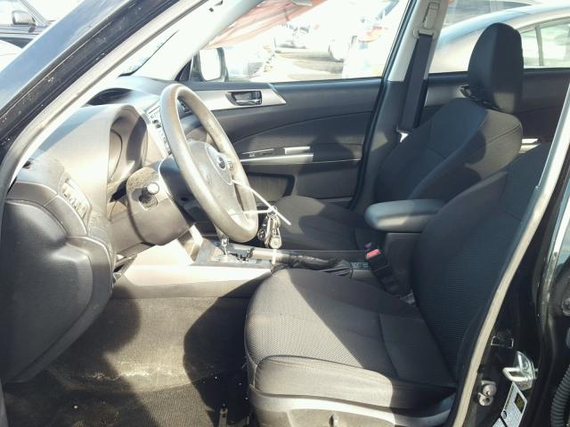 JF2SHADC2BH756205 - 2011 SUBARU FORESTER 2 BLACK photo 5