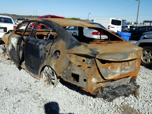 5NPD84LF4HH000955 - 2017 HYUNDAI ELANTRA SE BURN photo 3