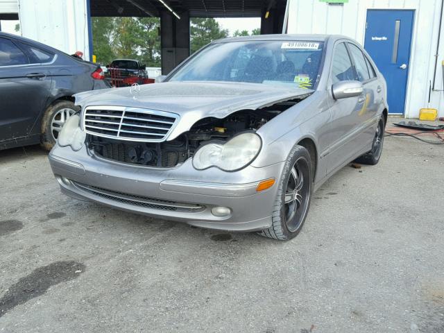 WDBRF40J13F422333 - 2003 MERCEDES-BENZ C 230K SPO SILVER photo 2