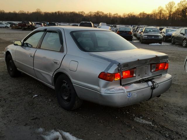 4T1BG22KX1U075163 - 2001 TOYOTA CAMRY CE SILVER photo 3