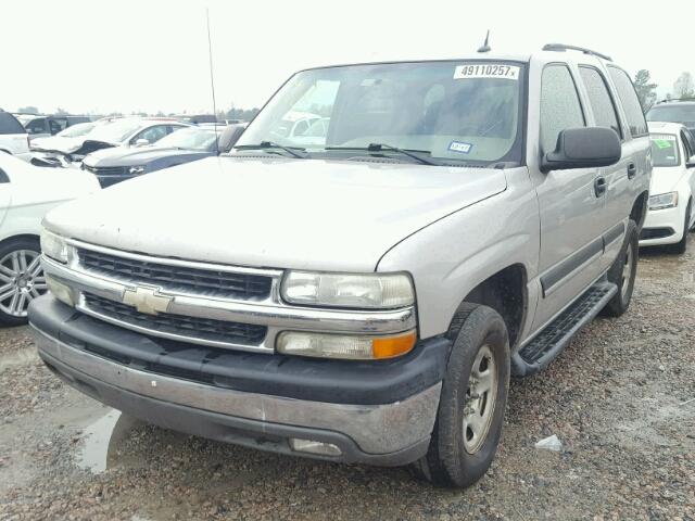 1GNEC13T95R271643 - 2005 CHEVROLET TAHOE C150 SILVER photo 2