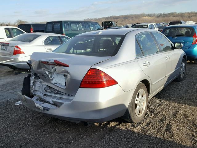 1HGCM56797A068502 - 2007 HONDA ACCORD EX SILVER photo 4