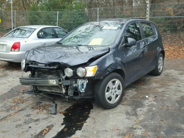 1G1JA6SH6D4209175 - 2013 CHEVROLET SONIC LS 石墨色 照片 2