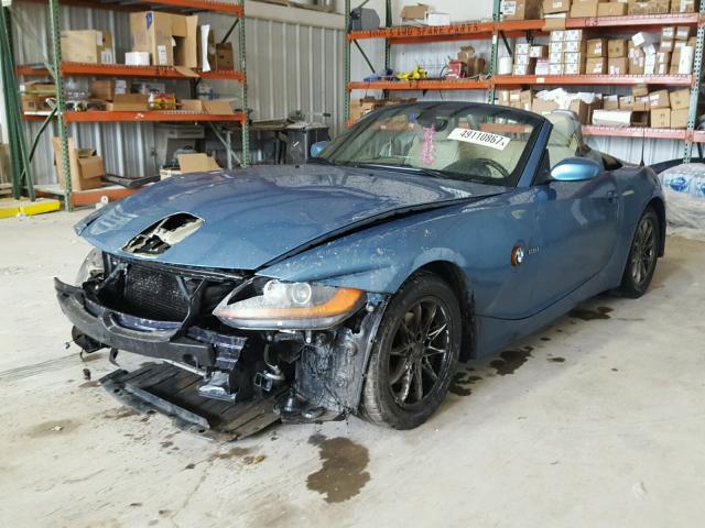 4USBT33584LS52909 - 2004 BMW Z4 2.5 BLUE photo 2
