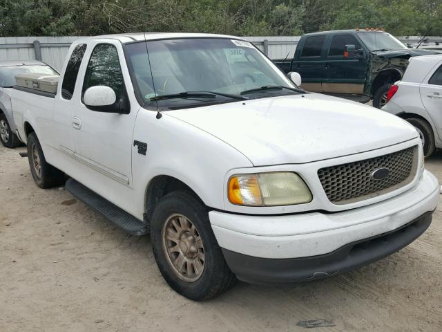 1FTRX17W32NB62827 - 2002 FORD F150 WHITE photo 1