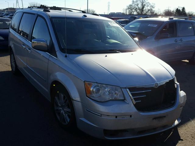 2A8HR64X78R645841 - 2008 CHRYSLER TOWN & COU SILVER photo 1