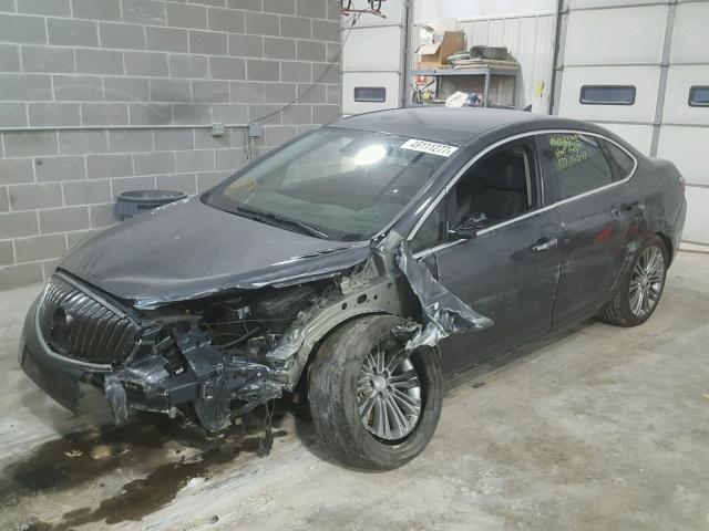 1G4PS5SK3D4111107 - 2013 BUICK VERANO CHARCOAL photo 2