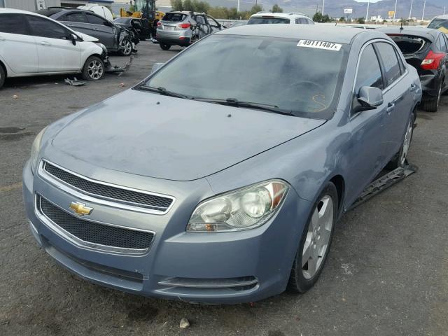 1G1ZJ577394188046 - 2009 CHEVROLET MALIBU 2LT BLUE photo 2