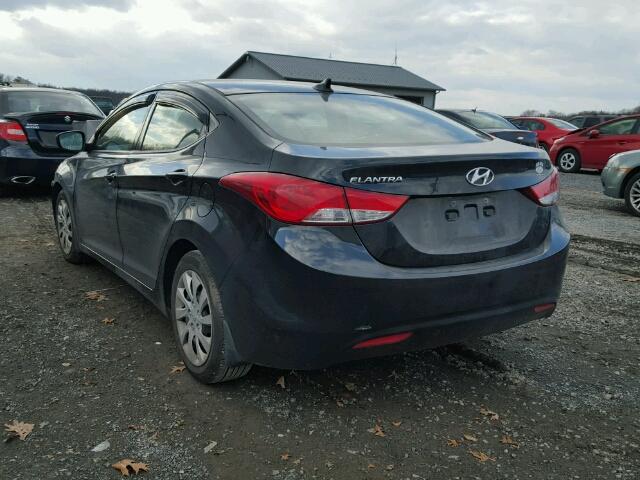 5NPDH4AEXDH208259 - 2013 HYUNDAI ELANTRA GL BLACK photo 3