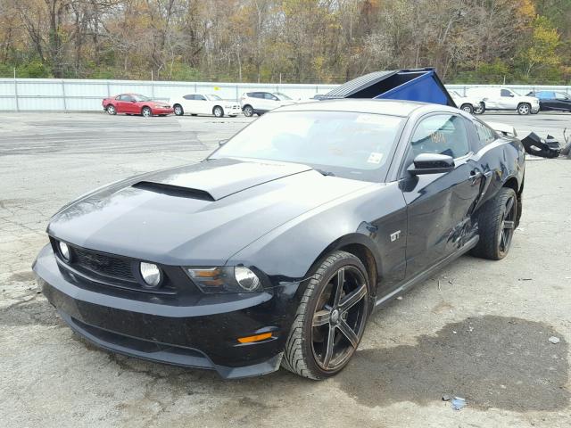 1ZVBP8CH0A5149451 - 2010 FORD MUSTANG GT BLACK photo 2