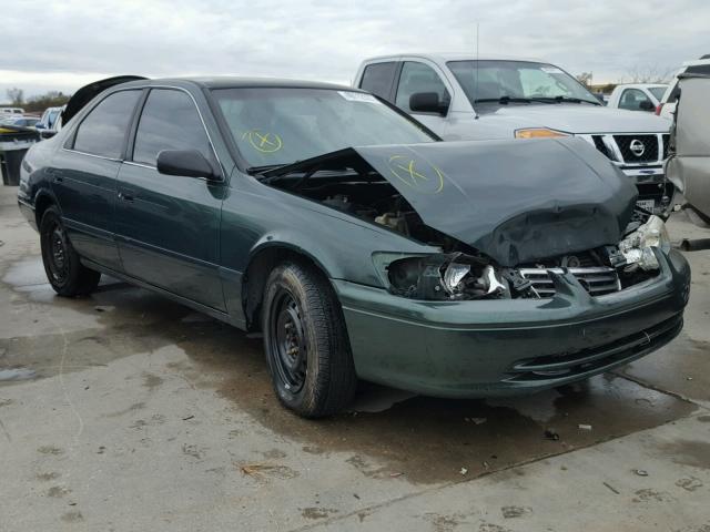 4T1BG22K31U087557 - 2001 TOYOTA CAMRY CE GREEN photo 1