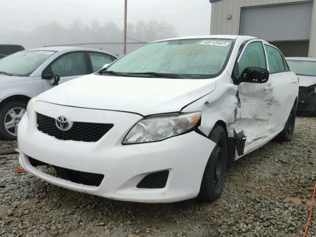 1NXBU4EE8AZ241769 - 2010 TOYOTA COROLLA BA WHITE photo 2