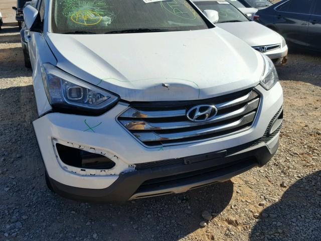 5XYZT3LB0FG233456 - 2015 HYUNDAI SANTA FE S WHITE photo 9