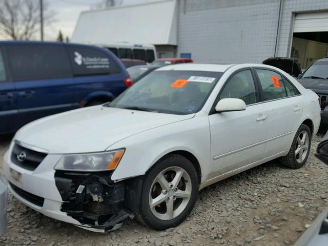 5NPEU46F58H347402 - 2008 HYUNDAI SONATA SE WHITE photo 2