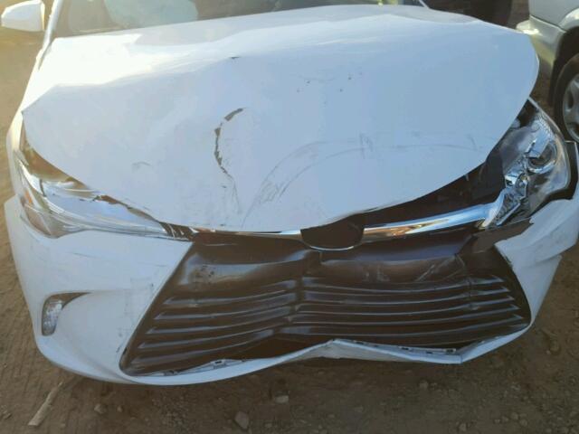 4T1BF1FKXFU006391 - 2015 TOYOTA CAMRY LE WHITE photo 9