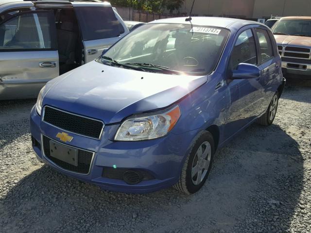 KL1TD66E19B622770 - 2009 CHEVROLET AVEO LS BLUE photo 2