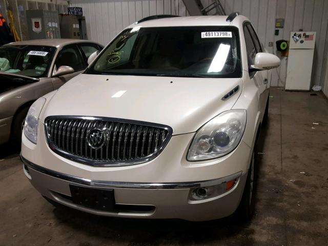 5GAER23788J295646 - 2008 BUICK ENCLAVE CX WHITE photo 9