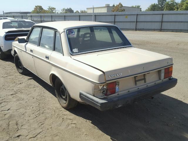 YV1AX8848D1871437 - 1983 VOLVO 244 DL CREAM photo 3