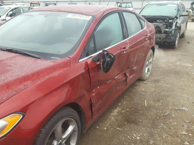 3FA6P0HD1FR191679 - 2015 FORD FUSION SE RED photo 9