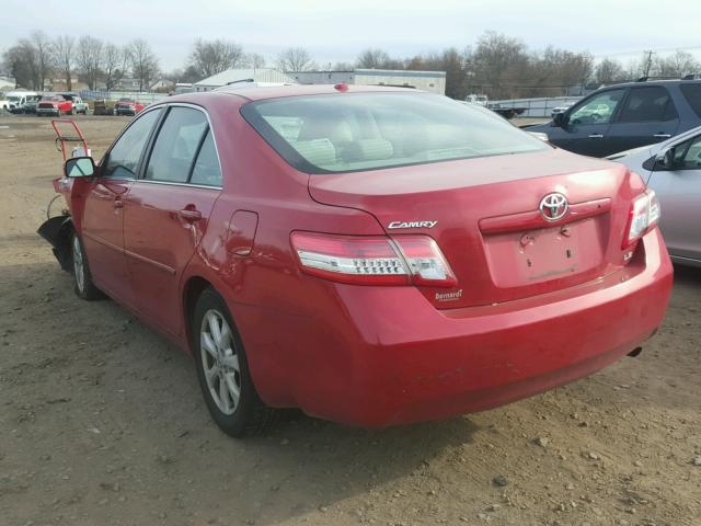 4T4BF3EK7BR176320 - 2011 TOYOTA CAMRY BASE RED photo 3