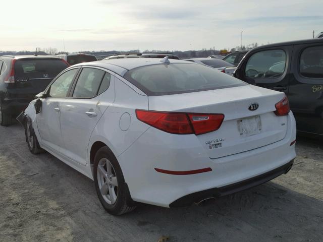 5XXGM4A70FG368563 - 2015 KIA OPTIMA LX WHITE photo 3