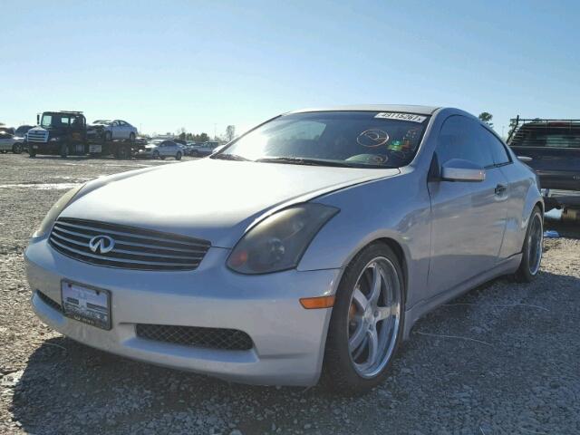 JNKCV54E34M300243 - 2004 INFINITI G35 SILVER photo 2