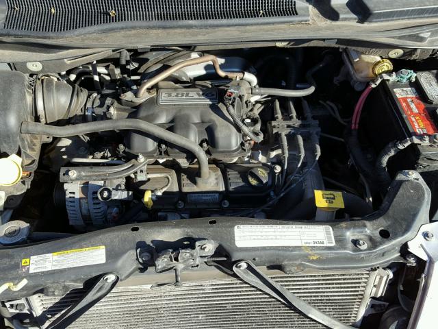 2D4RN5D16AR210217 - 2010 DODGE GRAND CARA SILVER photo 7