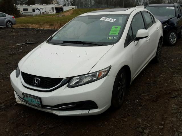 2HGFB2F80DH523907 - 2013 HONDA CIVIC EX WHITE photo 2